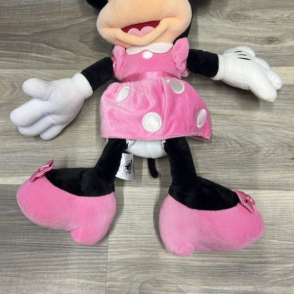 Disney pink dress mini mouse stuffed toy - Picture 6 of 9